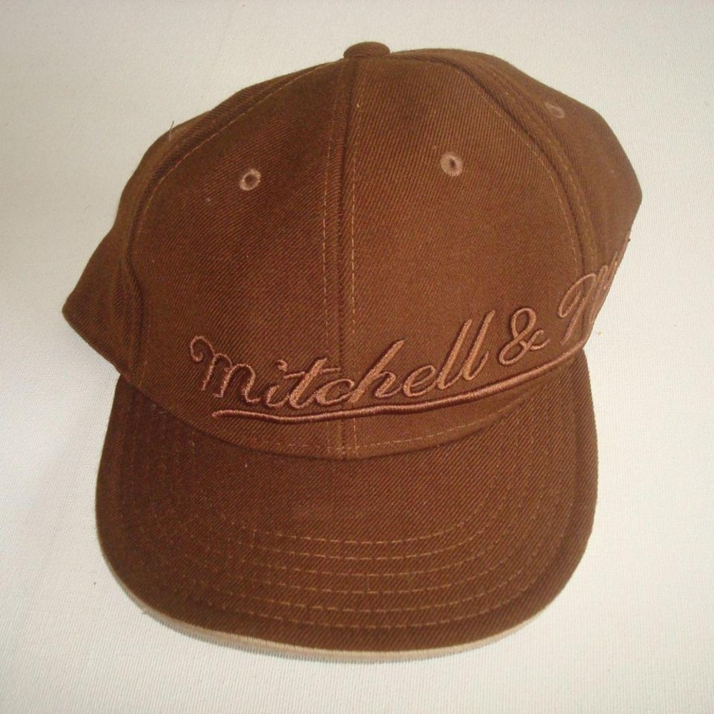 MITCHELL AND NESS SIZE 7 3/4‎ SCRIPT  VINTAGE 00 Y2K HAT CAP M5